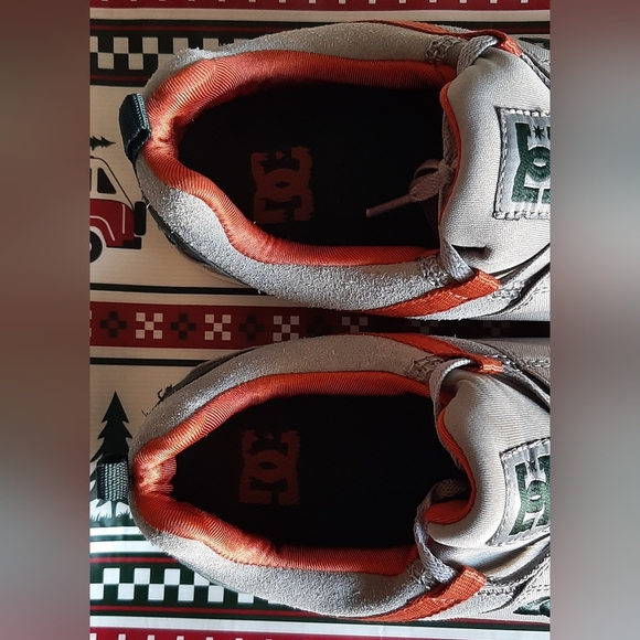 DC Shoe Co. Heathrow Vulc Low Tops - Picture 11 of 12